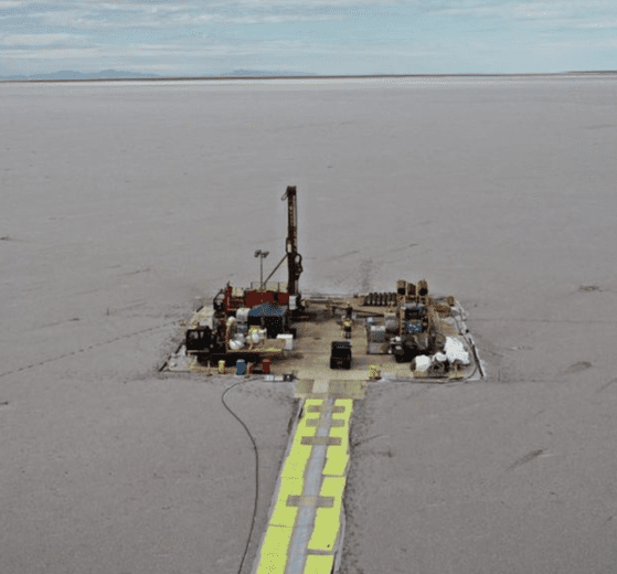 Orpheus Uranium's Murdie exploration drill on Lake Torrens in South Australia.