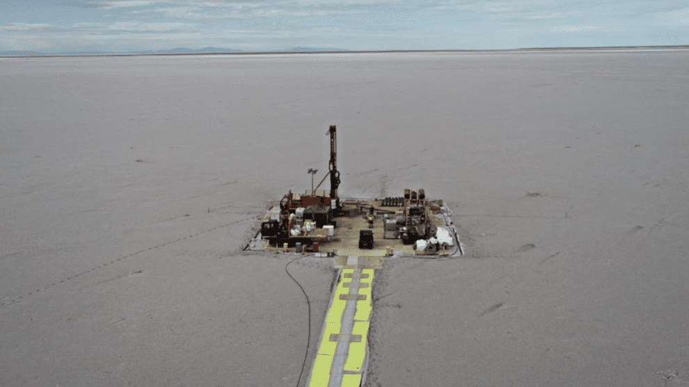 Orpheus Uranium's Murdie exploration drill on Lake Torrens in South Australia.